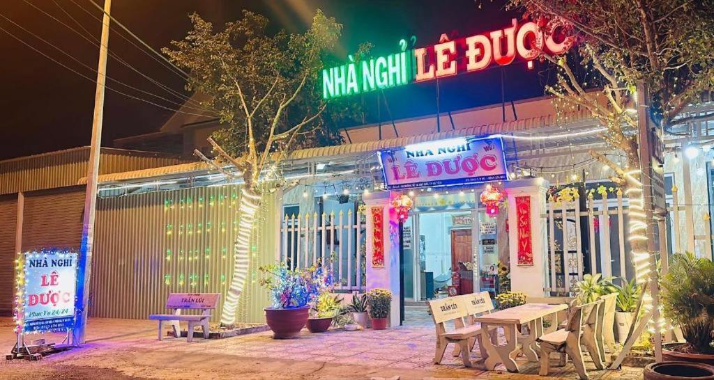 Nha Nghi Le Duoc Hotel Ha Tien Exterior foto